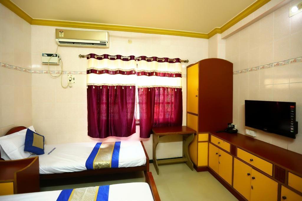 Charminar Residency Chennai Exterior foto